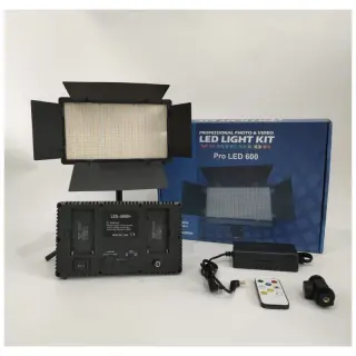 Pro Led 600 Rechargeable Led Light Kit