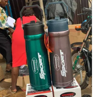 Es757 800ml Vacuum Flask With Straw