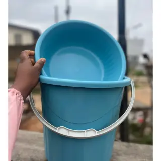 2in1 Bucket With Bowl/storage