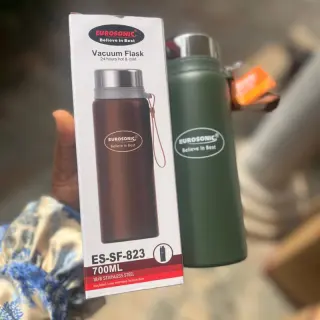 Es823….700ml Double Wall Vacuum Flask